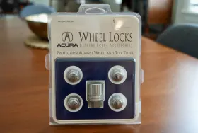 08w42-s6m-200 Acura Inch Genuine Wheel Locks P/n M12x1.5