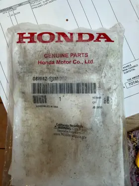 08w42-s6m-202 Acura O8w42-s6m-202 New Genuine Oem Chrome Wheel Lock Set