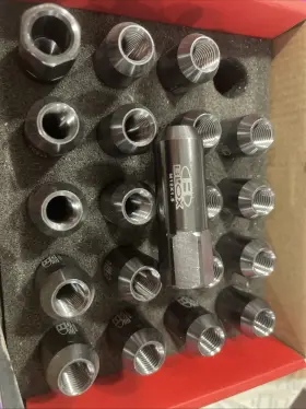 Bxac-00133 Blox Bxac00133 Racing Forged Titanium 7-sided Lug Nuts 12 X 1.5mm Never Used