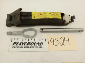 563.bm1z00 Bmw Z3 E36 Roadster Emergency Vehicle Jack And Tool Fits 1996-2002 96 97 98 99 00