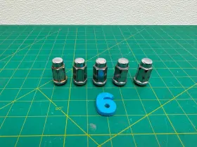 9598179 Cadillac Gm Wheel Lug Nut Set Of 5 Item Oem