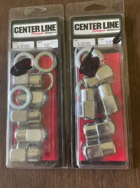 L-5100 Center Line 10 Chrome .500 Closed End 1/2-20 Lug Nuts With Washers