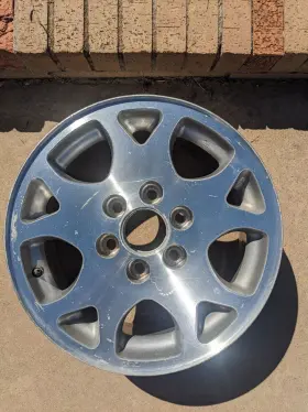 Chevrolet 196743053974 00-06 Chevrolet17x7.5 Tahoe/ Suburban Alloy Factory Wheel