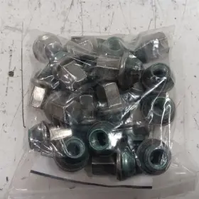 985.gm1m21 Chevrolet Chevy Malibu Lug Nut Set 2019 2020 2021 2022 2023 2024 Oem