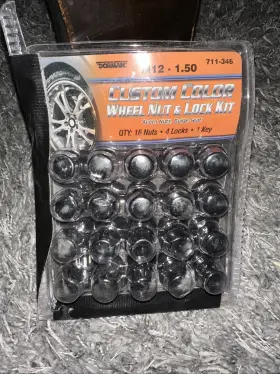 M12-1.50 Dorman 711-346 Wheel Nut And Lock Kit Acorn Nuts Bulge Seat Black