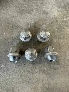 77686wbwz Dorman For 2013-2018 Ford C Max Lug Nut 2014 2015 2016 2017