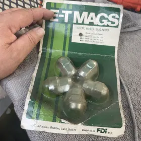 E-t Mags 032446108903 Vintage Wheel Accessories Chrome Lug Nuts