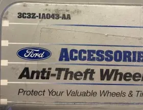 3c3z-1a043-aa Ford Anti-theft Wheel Lock Black Extra Lug Key