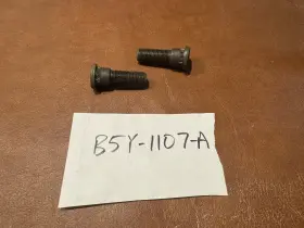 B5y-1107-a Ford 610-224 Nos Pair Of 2 F350 5/8 18 Serrated Wheel Stud 1 3/4 Inch Length