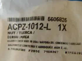 Acpz-1012-l Ford Five New Oem Capped Lugnuts