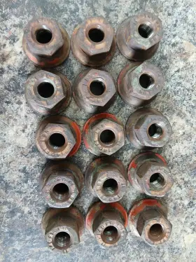 F85z-1012-aj Ford 15 Wheel Lug Nut F350 Super Duty