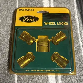 E9ly-1a043-a Ford Oem New Old Stock Genuine Wheel Locks # Rare 1986 Dated