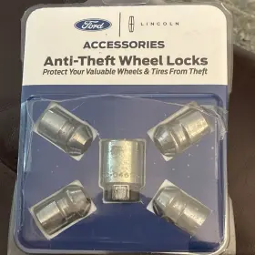 Skbebj-1a043-aa Ford Anti- Theft Wheel Locks
