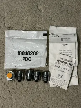 10040289 General Motors Gm Chrome Locking Lug Nuts Set With Key 82-93 Buick Chevy Cadillac Pontiac