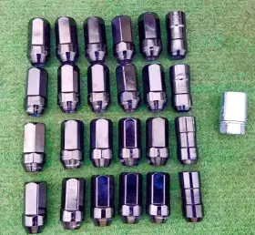84332439 General Motors Black Factory Wheel Lugnuts Set 24 Oem Gm Lug Nut Sierra Escalade Tahoe Yukon