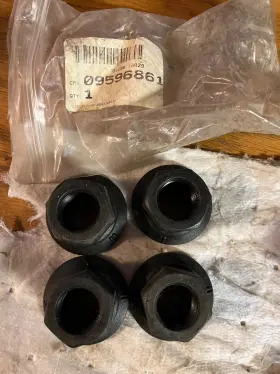 09596861 Gm Genuine Wheel Nut -lot Of 4