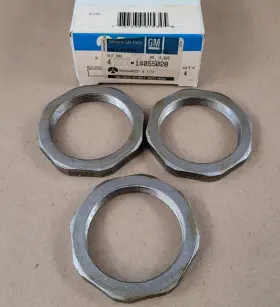14055028 Gm 3 New Nos Axle Nuts 1985-91 Gmc Chevy Trucks Vans
