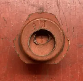 1645773 Gm 89-91 Red Code Pr Plastic Buick Cadillac Hubcap Locking Nut 40mm