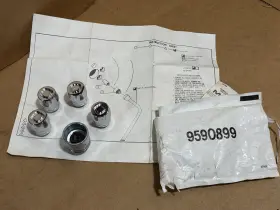 9590899 Gm Wheel Lock Nut And Key Kit 1982-1984 Firebird With Option Pb4 Aluminum