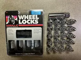 20631 Gorilla Automotive Wheel Locks - 12mm X 1.50 Hex Socket Chrome 4 With Key And 20 Lug