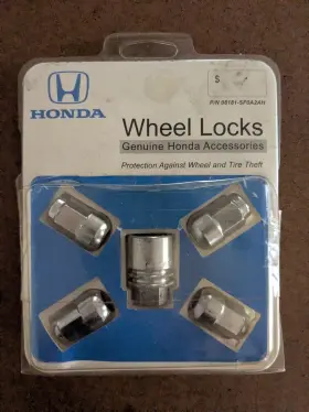 08181-sfa0a2ah Honda Oem Wheel Locks Original Crv Civic Accord