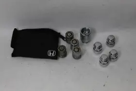 563.ho1r17 Honda 2017 Accord Wheel Lock Set