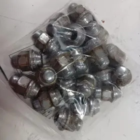 985.hy1s17 Hyundai Elantra Lug Nut Set 2017 2016 2015 2014 2013