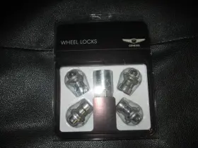 B1f44-au003 Hyundai Genuine Wheel Locks