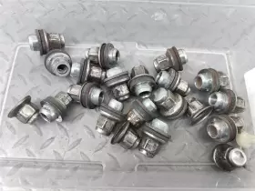 1x43-1012-ab Jaguar 2013-2018 Xjl Wheel Rim Lug Nuts Bolts Set Oem