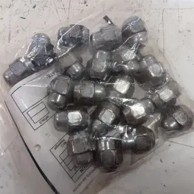 985.ki1f16 Kia Forte Lug Nut Set 2014 2015 2016