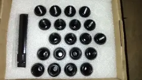 M12x1.25 Ksp Ks-n001 20x Black Spline Tuner Style Lug Nuts And Key Fit Infiniti/nissan