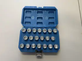 Mmz141 Manufacturer 20pcs Wheel Lock Lug Nuts Removal Kit Key Set Fit For Porsche