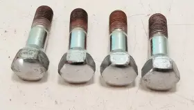 10850602 Maserati Biturbo Wheel Chrome Lug Nut Bolts Set Of Four Genuine