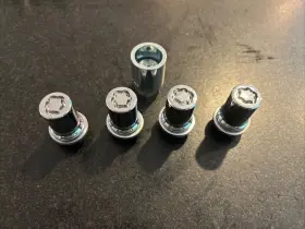 00016-99115 Mcgard 0001699115 Toyota Alloy Wheel Lock Lug Nut Set For Anti Theft Mcguard