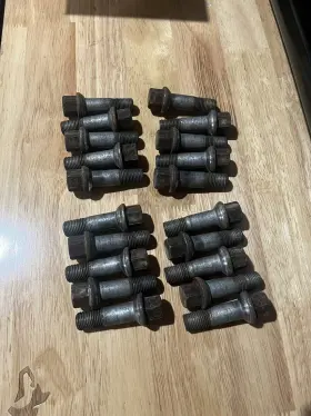 M14x49x1.5 Mercedes Benz 0009904807 Set Of 20 Ml Gle Gls S Wheel Bolts 164 166