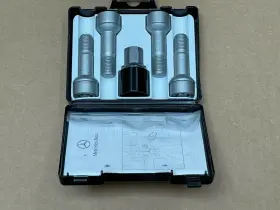 645681 Mercedes-benz Genuine High Security Type Silver Wheel Lock Set Locks