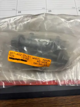 907-402-07-71 Mercedes-benz 4 Genuine Wheel Stud