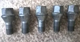 68230868aa Mopar Genuine Jeep Renegade Wheel Lug Studs - 12-1.25 Take Offs From New Vehicle