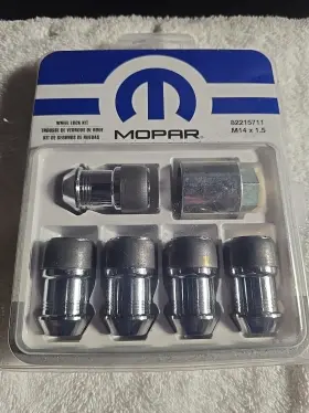 822157111 Mopar Wheel Lock Kit For Jeep Chrysler Dodge
