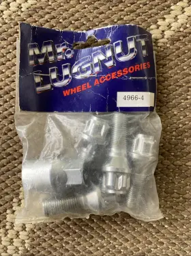 4966-4 Mr Lugnut 14x1.5 Chrome Cone Conical Seat Lug Bolt Lock Set 4pc