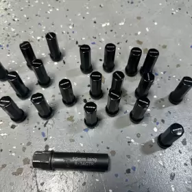 40220-rn815 Nismo Wheel Lug Nuts 50mm Long Length Lmgt4 #660131003