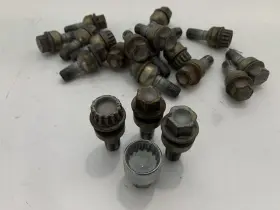 99636120302-24032 Porsche 911 996 997 Boxster Cayman 986 987 Wheel Lug Nut Set With Lock