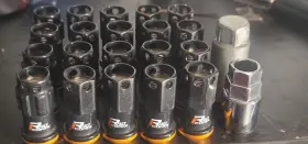 Wria14kk Project Kics R40 Iconix Lug Nuts Black 14x1.50 16 4 Locks