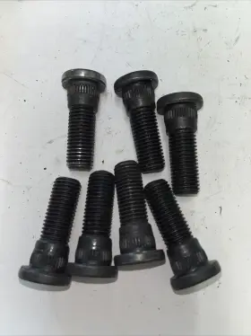 1089b Raybestos Wheel Stud Rear Box Of 7 Free Shipping