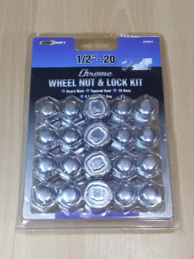 84607 Shop Craft Chrome Wheel Nut Lock Kit 1/2 Inch -20 Acorn Nuts/tapered Seat/16 Nuts/4 Locks/1 Key