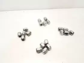 560.to1910 Toyota 2010 Tundra Oem Lug Nuts - Acorn Style Full Set 20