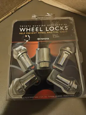 85923 Toyota Genuine Accessories Alloy Wheel Lock Factory Oem