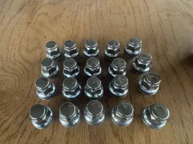 98-0003oe Toyota Set Of 20 Lug Nuts