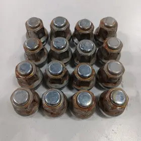 985.to1g19 Toyota Yaris Lug Nut Set 2020 2019 2018 2017 2016
