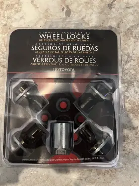 Pt276-34231-02 Toyota Genuine Oem Sequoia Or Tundra 14x1.5 Shank Style Wheel Lock Set